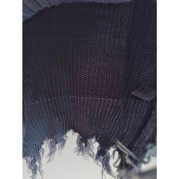 NWT Steel Blue Distressed Sweater - Picture 7 of 9
